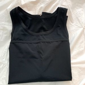 IVIVVA BLACK TANK TOP